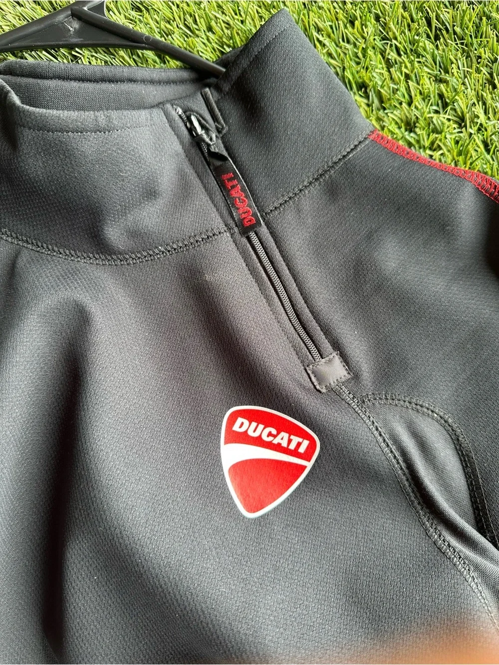 Ducati Corse Black Fitness Sweatshirt Off-Center 1/4 Zip Pullover XXXL (US -XL) - Picture 2 of 4